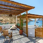 Psarona Hospitality Landsted Cherronisos (Sifnos)