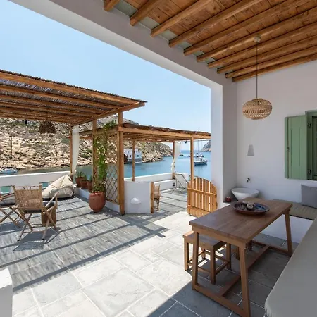 Psarona Hospitality