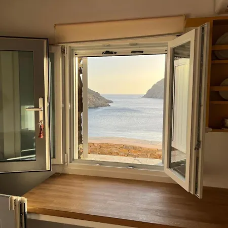 Psarona Hospitality