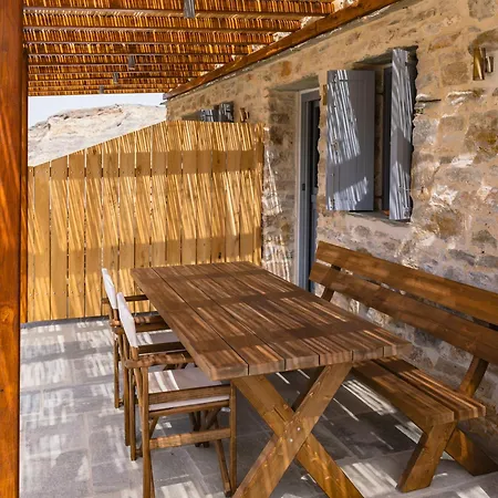 Psarona Hospitality